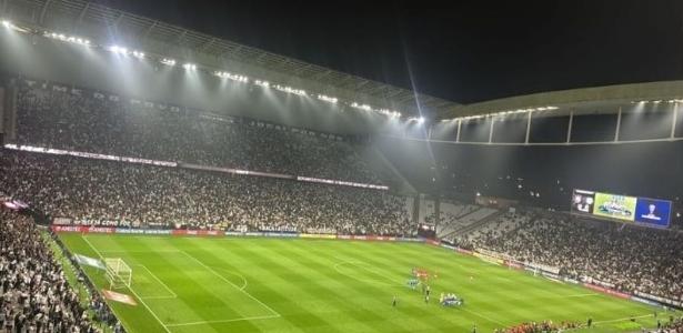 Reforços do Corinthians assistem confronto contra Red Bull Bragantino na Arena