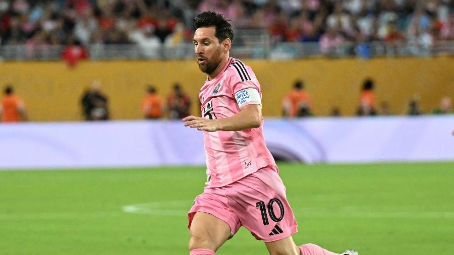 Messi em ação durante Al Ahly x Inter Miami, jogo do Mundial Messi em ação durante Al Ahly x Inter Miami, jogo do Mundial