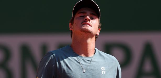 Fonseca fez seu melhor jogo na semana, mas solidez de Zverev triunfou