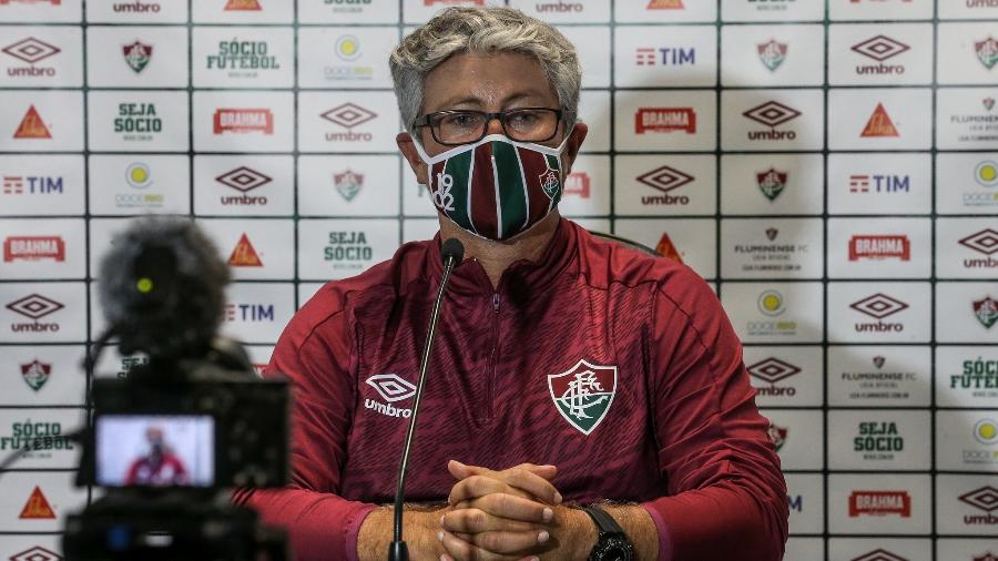 Odair Hellmann destacou que jogo contra o Grêmio foi equilibrado apesar de derrota do Fluminense - Lucas Merçon/Fluminense FC