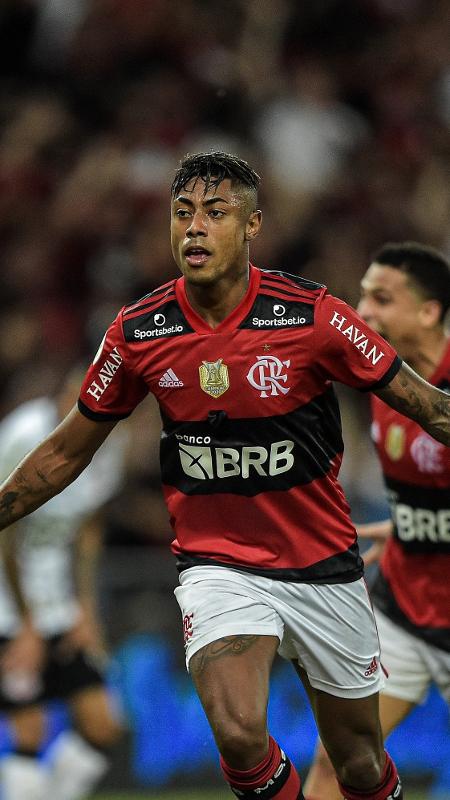 Flamengo anuncia a contratação do atacante Marinho, ex-Santos