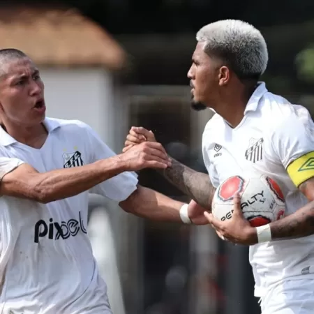 Classificados para as quartas do Paulista Sub-20, Meninos da Vila dão show  e goleiam Guarani por 7 a 2 no CT Rei Pelé - Santos Futebol Clube