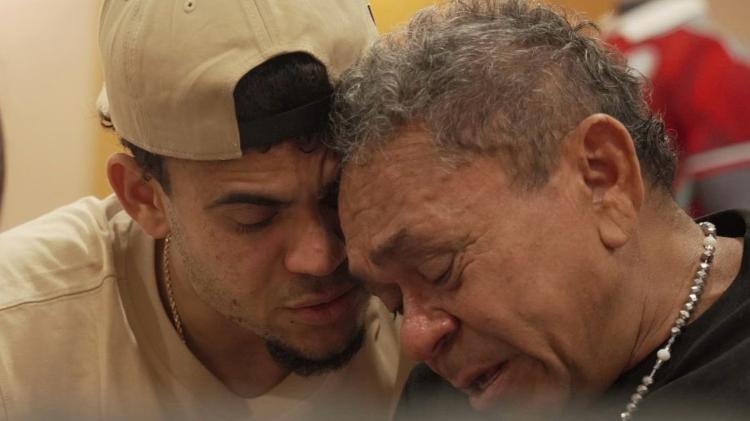 Luis Díaz tem primeiro encontro com pai após ele ser sequestrado na Colômbia