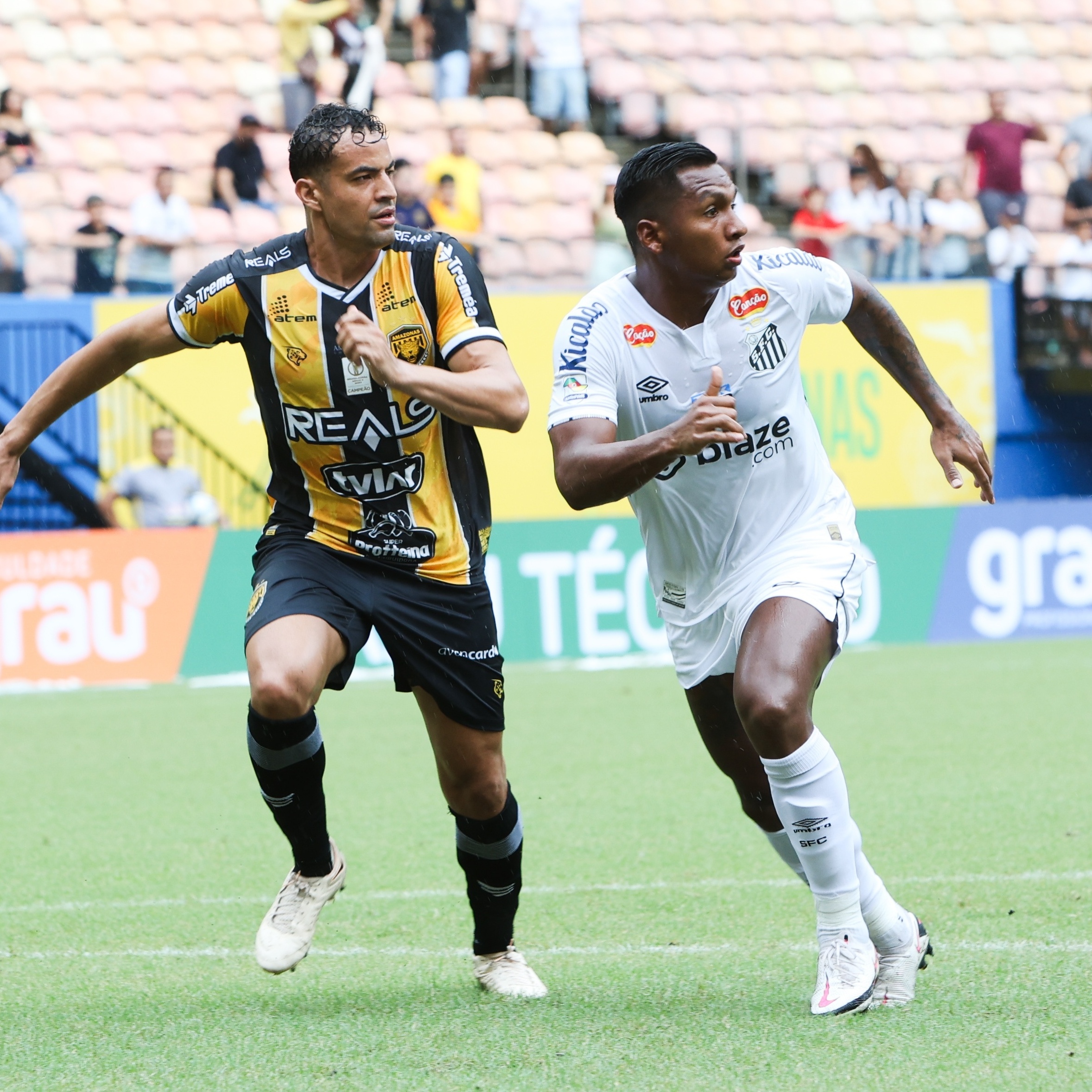 Brasileirão Série B: Amazonas vence e tira Santos da liderança