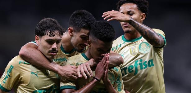 Palmeiras: Líder em classificações entre os dois primeiros no Brasileirão.