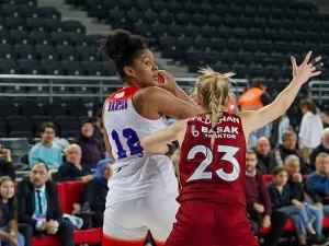 Basquete: Damiris Dantas faz 14 pontos e ajuda Botas a vencer na Turquia