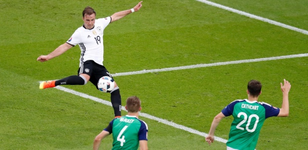 Götze em Alemanha x Irlanda do Norte - Charles Platiau/Reuters - Charles Platiau/Reuters