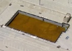 TV mostra Parque Olímpico deteriorado e com piscina completamente suja