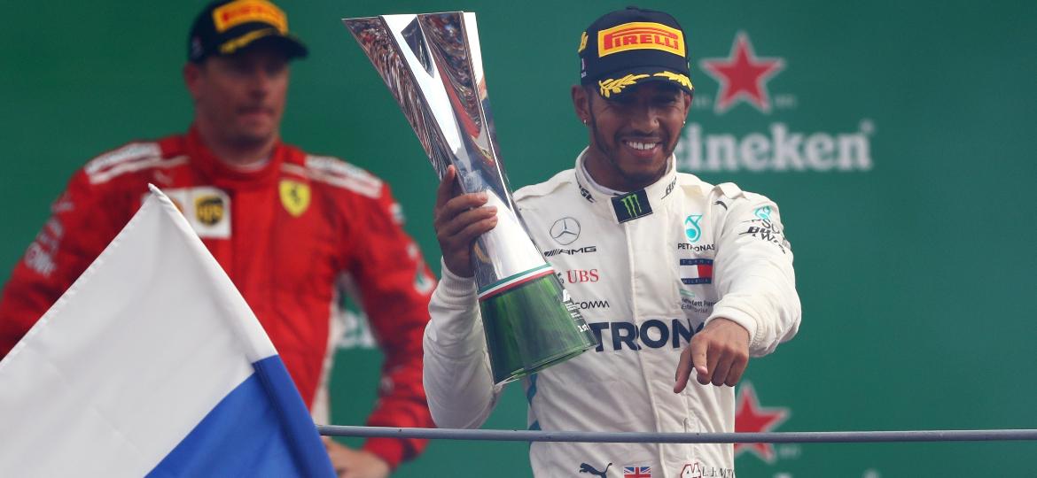 Hamilton aumentou a vantagem sobre Vettel: 30 pontos separam os dois pilotos - Dan Istitene/Getty Images