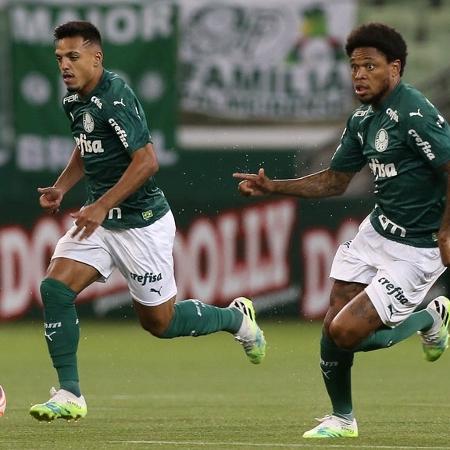 Luiz Adriano e Gabriel Menino em ação no jogo entre Palmeiras e Santo André - Cesar Greco/Palmeiras