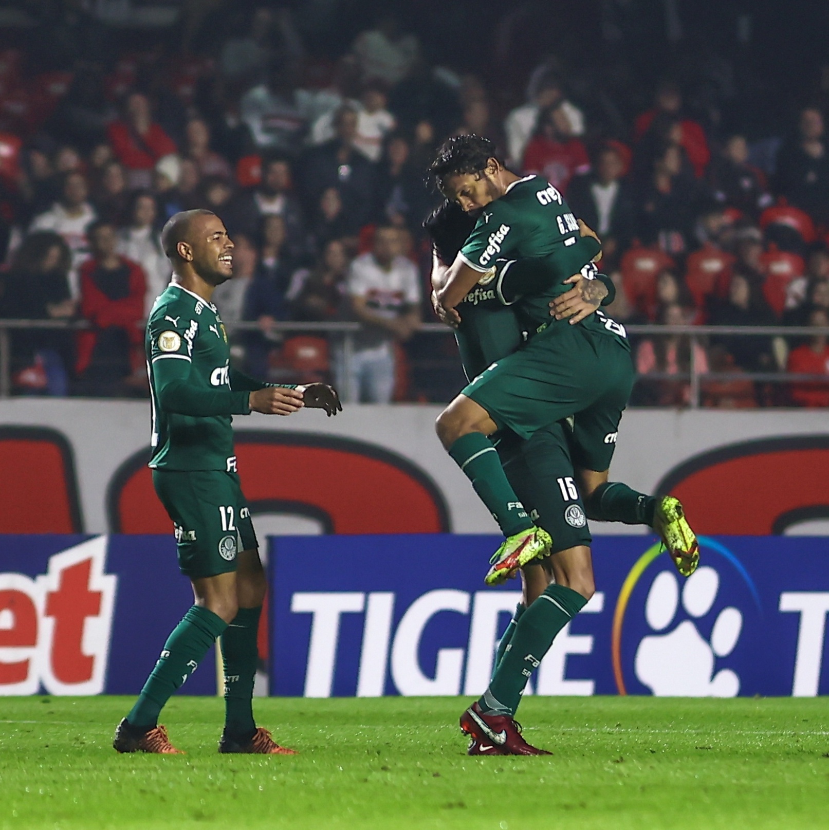 Palmeiras cai na Copa São Paulo e internet não perdoa: “não tem