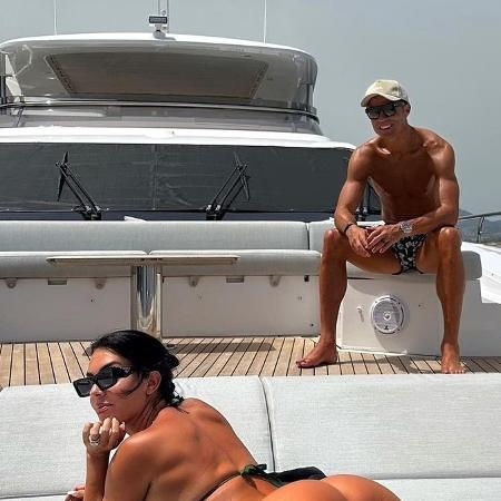 Jogador e sua parceira estão curtindo dias de férias no verão europeu - Reprodução/Instagram