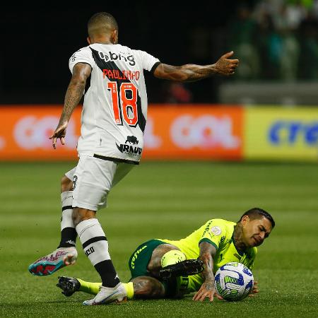 Dudu, do Palmeiras, sentiu lesão no joelho durante jogo contra Vasco