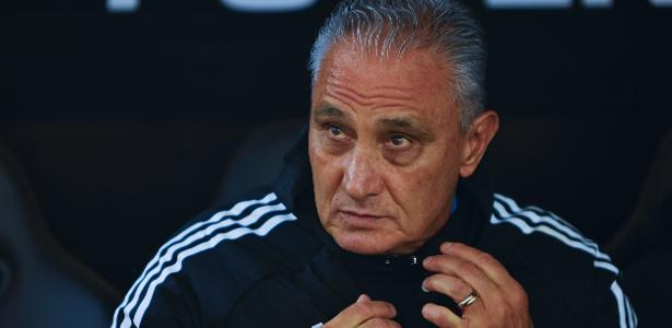 Flamengo apresenta desempenho fraco na Copa Libertadores, critica Mauro Cezar.