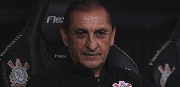 Possível Contratação de Ramón Díaz pelo Corinthians em 2025, Acredita Augusto Melo