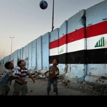 O Iraque era proibido de sediar competições por causa da violência - Reprodução/Twitter/@SoccerIraq