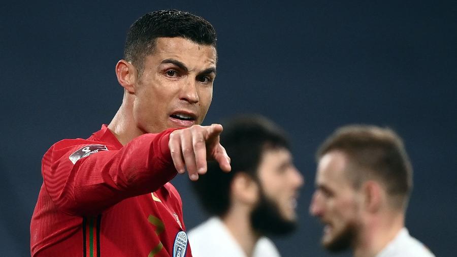 Cristiano Ronaldo durante jogo entre Portugal e Azerbaijão pelas Eliminatórias para a Eurocopa - BERTORELLO / AFP