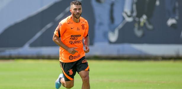 [OPINIÃO] Contratação de Júnior Moraes não foi cirúrgica. É aposta do Timão