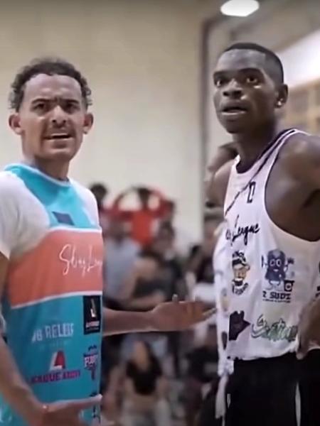 Trae Young e Davaunta Thomas trocaram provocações durante jogo em 2021 - Reprodução/YouTube