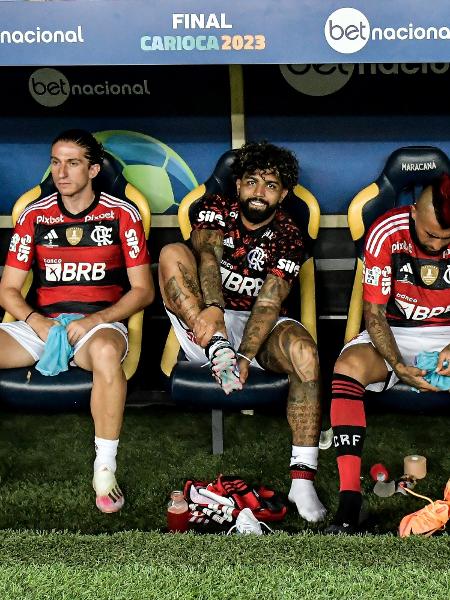 Everton Ribeiro, Filipe Luis, Gabigol, Vidal e Marinho iniciam final do Campeonato Carioca entre Flamengo e Fluminense no banco de reservas por opção de Vitor Pereira - Thiago Ribeiro/AGIF