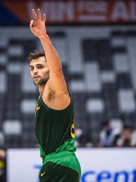 Raul Neto, armador da seleção brasileira de basquete