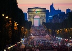 Inclusão e arte dominam a cerimônia de abertura das Paralimpíadas de Paris - DIMITAR DILKOFF/AFP