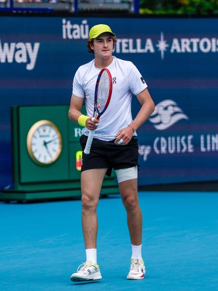 João Fonseca venceu francês Ugo Humbert, top 20 mundial, no Masters 1000 de Miami