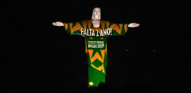 Cover image for Fabíola Andrade: Depois do bi espanhol, os olhos do futebol se voltam para a Copa no Brasil