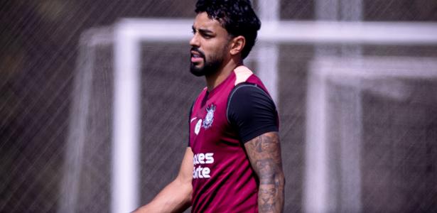 Corinthians prevê Hugo e Bidu contra o Santos, e Yuri recua em recuperação