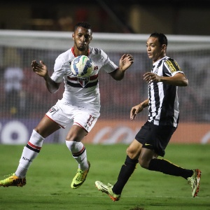 Zagueiro Paulo Miranda deixou o São Paulo rumo ao Red Bull Salzburg, da Áustria. Clube paulista arrecadou R$ 3,8 milhões - Ricardo Nogueira/Folhapress