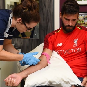 Alisson no Liverpool - Andrew Powell - Andrew Powell