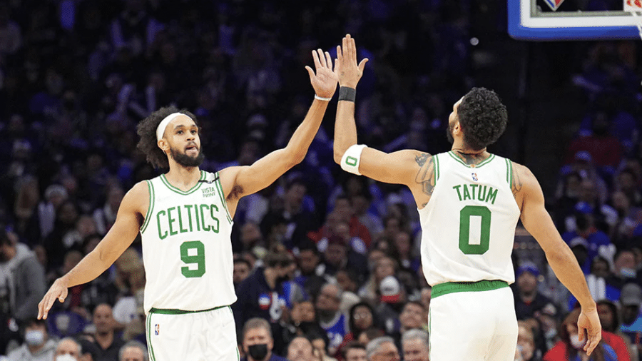 Derrick White e Jayson Tatum, do Boston Celtics - NBA.com/Celtics