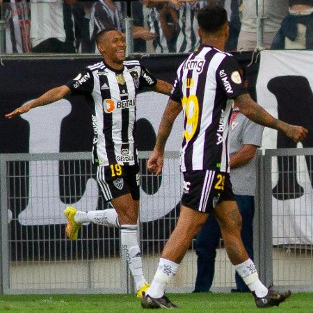 Ademir, do Atlético-MG, comemora gol contra o Red Bull Bragantino pelo Brasileirão - Fernando Moreno/AGIF