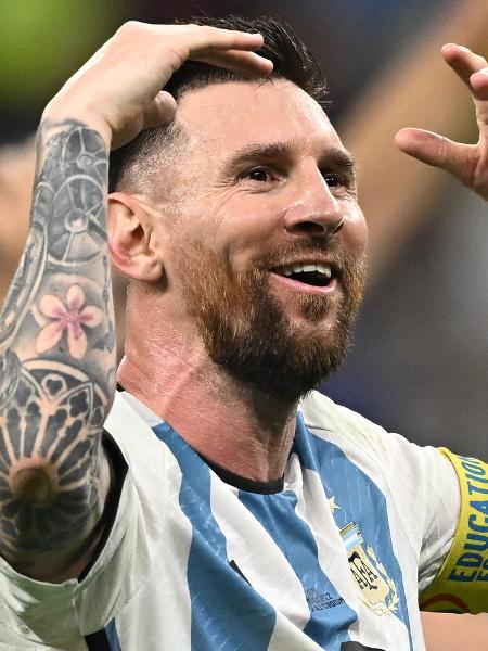 Messi, capitão da seleção argentina, durante partida contra a Austrália. - MANAN VATSYAYANA / AFP