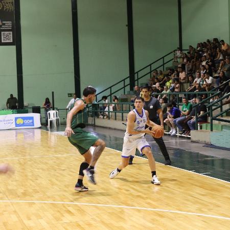 Minas x Cerrado durante partida da NBB