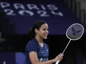 Badminton: Juliana Viana perde para tailandesa e sai atrás na fase de grupos