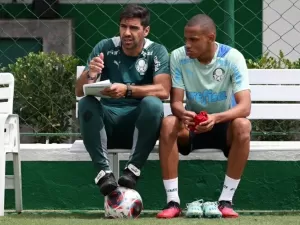 Abel revê meia que deixou o Palmeiras e 'pode chegar aos melhores do mundo'