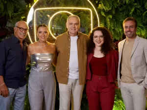 Equipe do esporte da Globo participa de clipe de fim de ano e exalta feitos