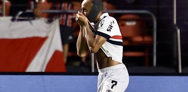 Lucas nocauteia Corinthians com segundo gol decisivo, analisa RMP