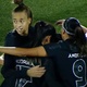 Corinthians atropela Santos, vira líder do Paulistão Feminino e mantém tabu