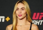 Lutadora do UFC retira implantes de silicone para descer de categoria de peso