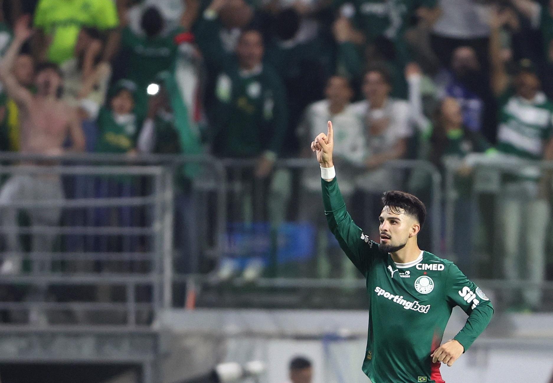 Flaco López celebra gol em Palmeiras x Cerro Porteño, jogo da Libertadores - undefined