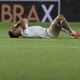 Gabriel Menino diz que vive no Santos a pior fase de les&otilde;es da carreira