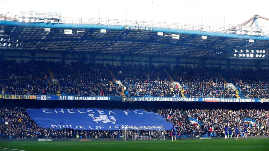Vista do Stamford Bridge, estádio do Chelsea, lotado de torcedores - REUTERS/Eddie Keogh