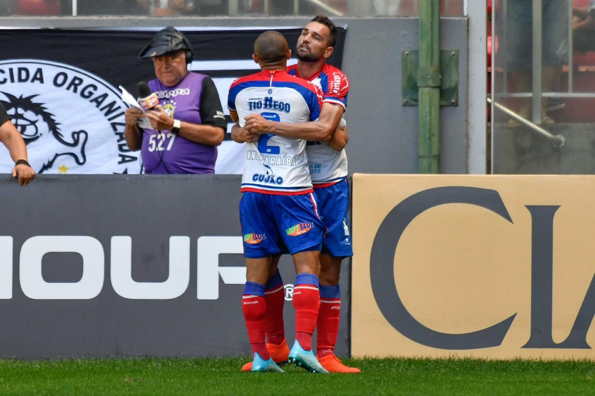 Gilberto Marca E Bahia Vence O Atletico Mg No Independencia