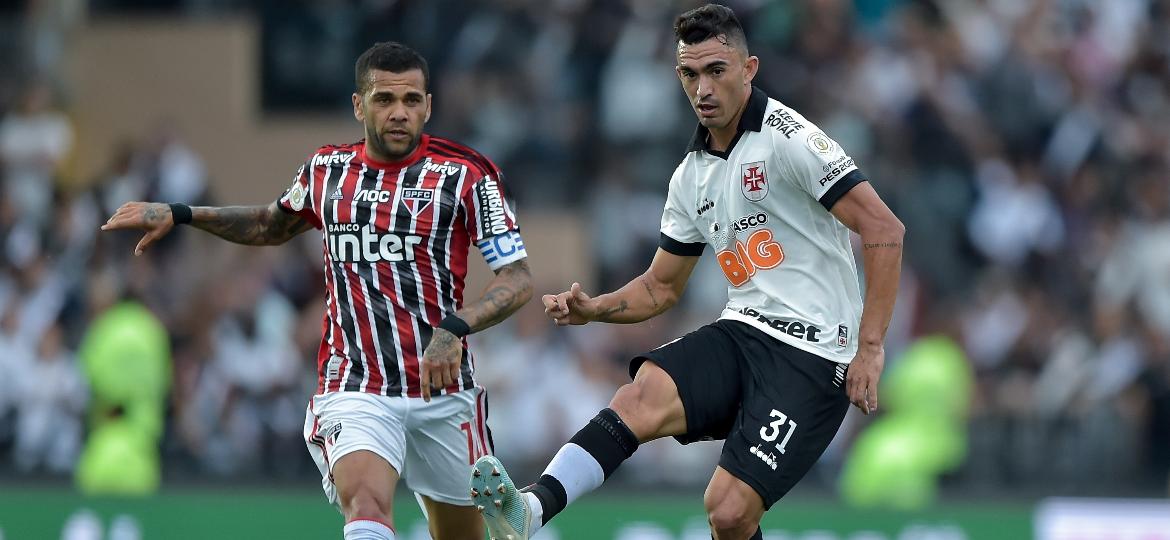 Vasco pode ser denunciado pelo comportamento da sua torcida na partida contra o São Paulo - Thiago Ribeiro/AGIF