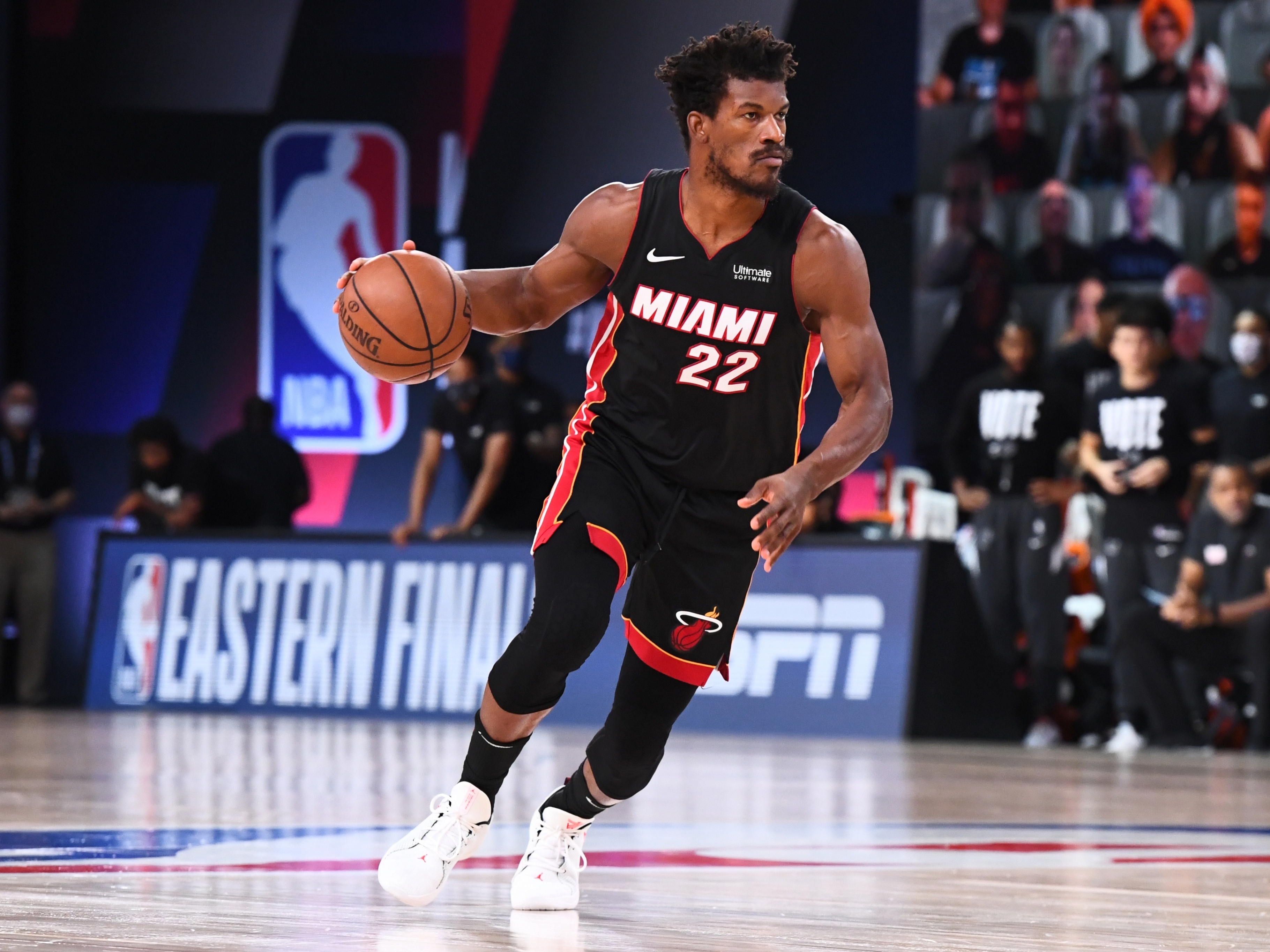 NBA: Ado abre o jogo sobre permanência no Miami Heat