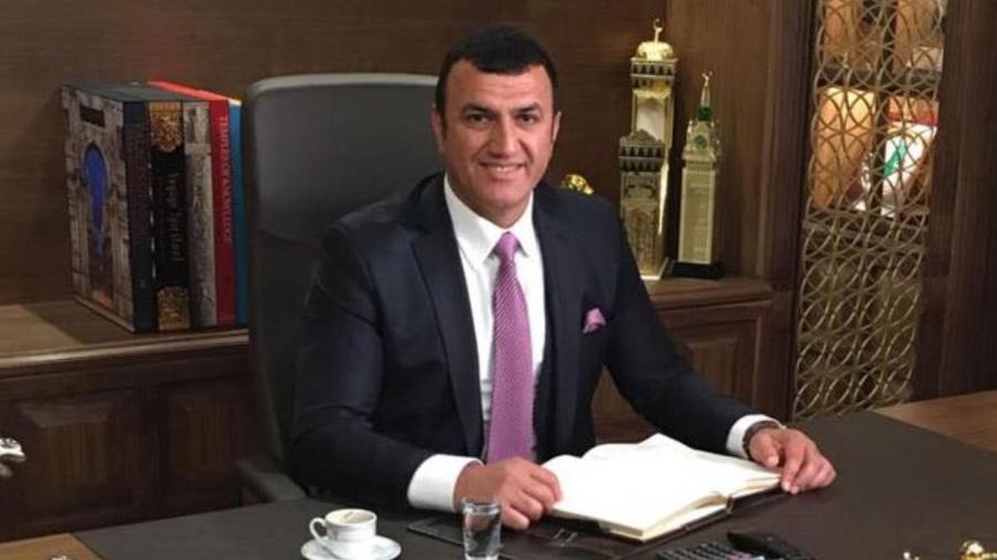 Muhsin Bayrak, empresário turco, está confiante em comprar o Chelsea - Reprodução