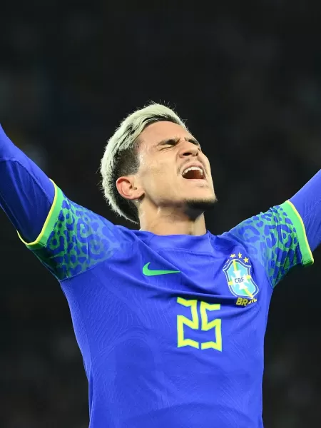 Ai Pedro: atacante faz primeiro gol e dá passo rumo à Copa com funk  embalando grupo da Seleção, seleção brasileira