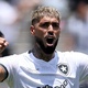 Barboza, zagueiro do Botafogo, entra na mira de clube do Qatar